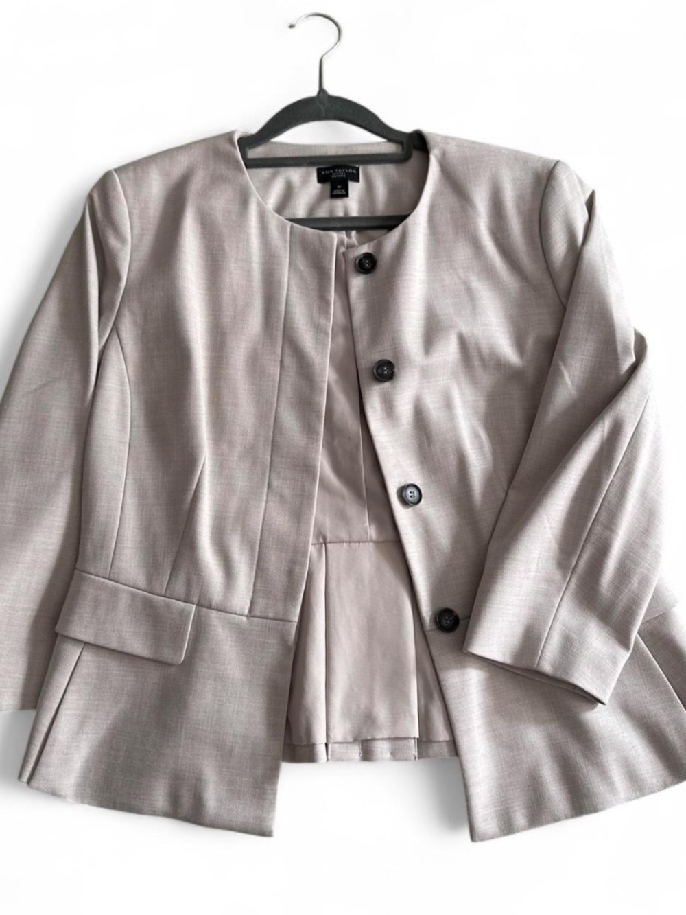 Ann Taylor Women's Cream Jacket